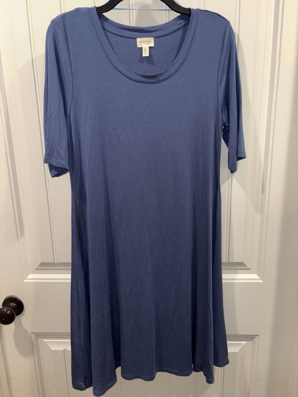 Greige Blue Dress Jersey knit Women’s Sz Medium Short Sleeve